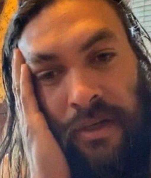 Just weeks after his challenging divorce, 44-year-old Jason Momoa is reportedly ‘pleading’ for a date with a famous star